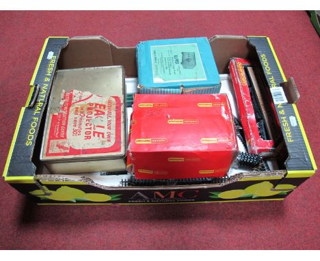 A Hornby 'OO' Train Set, comprising D5572 Diesel and Rolling Stock. Plus associated items and an Eagle Projector.