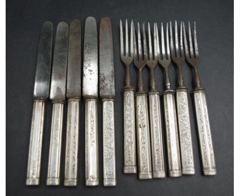 Group George V sterling silver handle cutlery including: 5 various sterling silver handle tea knives, variously hallmarked fo