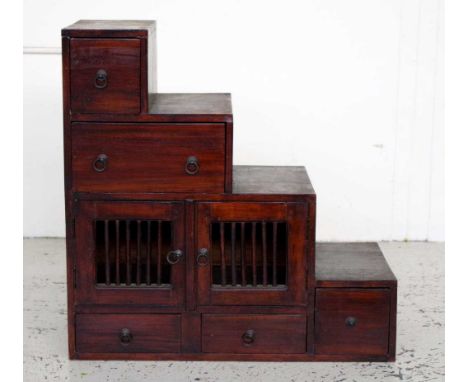 Japanese stepped Tansu storage cabinet with 5 drawers and 2 doors (one handle ring missing), 80cm wide, 37cm deep, 80cm high 