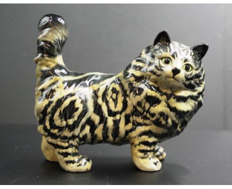 Good Beswick Grey Swiss Roll Persian cat model 1898, designer Albert Hallman, Issues 1964-1966, height 12.7cm