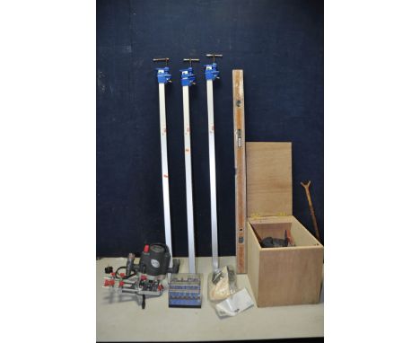 A PERFORMANCE POWER NLE1020R ROUTER (PAT pass and working) along with Record 14 stillsons, band saw blades, set of router bit