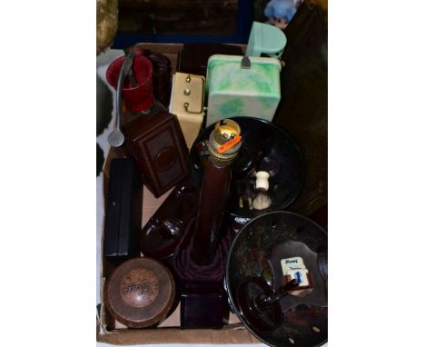 ONE BOX OF BAKELITE SUNDRIES, to include a cased Sahli Haemoglobinometer, desktop pen holder, desktop calendar, a pair of ped
