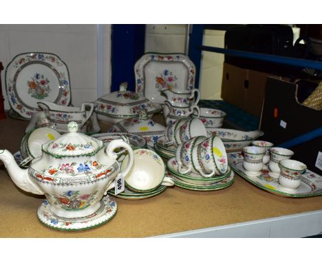 A COPELAND SPODE 'CHINESE ROSE' PATTERN TEA SET AND DINNER WARES, Reg. No. 629599, comprising teapot and stand, one covered t