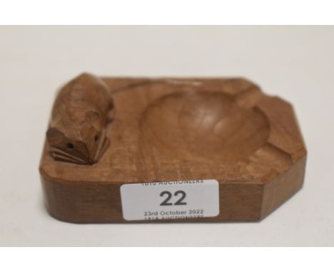 An early 20th century Robert Thompson Mouseman ashtray bearing typical mouse carved signature