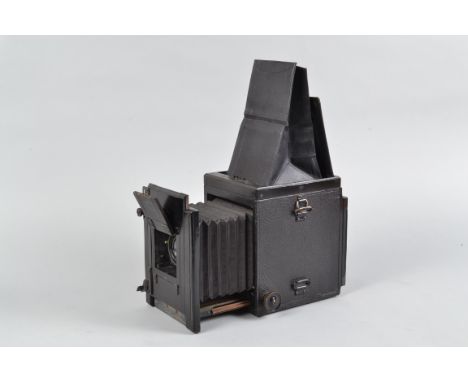 A Thornton Pickard Ruby Reflex Camera, Pat no 6283.12, shutter fires, sometimes sticking, shutter timing dial sticking, some 