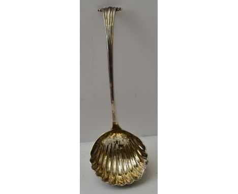 Thomas Ellis, An 18th century silver sauce ladle, with shell bowl, London 1771, 47g