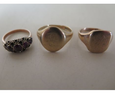 Two 9ct yellow gold signet rings, size O and S-T and a presumed 9ct yellow gold and amethyst dress ring J-K approx 11.4 grams