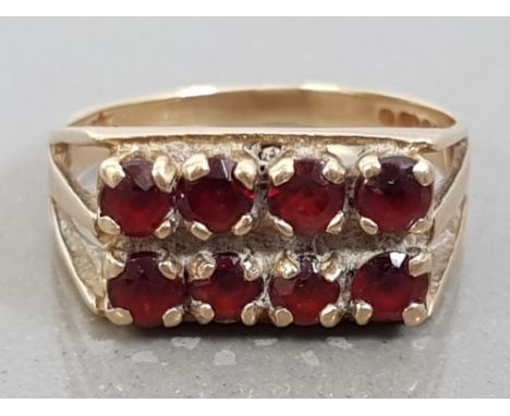 9CT GOLD AND GARNET RING, 2.8G SIZE M