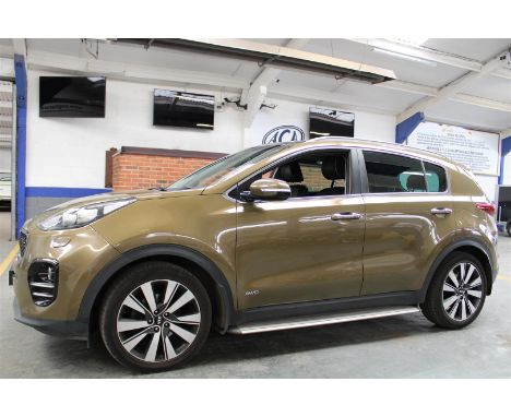 Make &amp; Model: Kia Sportage KX-4 CRDIDate of Reg: AK66 XLAColour: Greencc: 1995MoT: 20-11-2022Fuel Type: DIESELMileage: 91