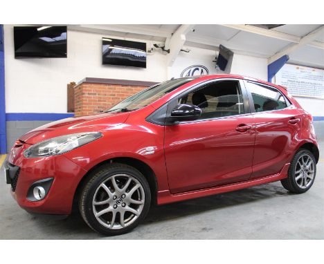 Make &amp; Model: Mazda 2 Venture EditionDate of Reg: AO63 DXLColour: Redcc: 1349MoT: 16-10-2022Fuel Type: PETROLMileage: 103