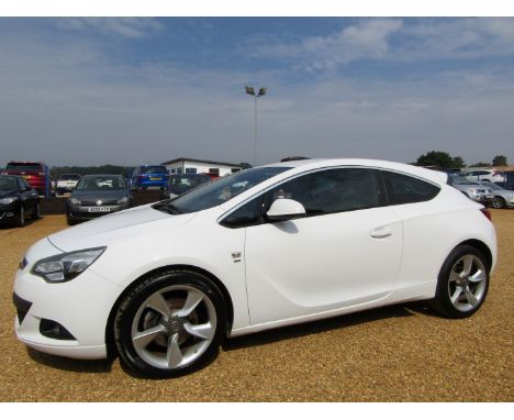 Make &amp; Model: Vauxhall Astra GTC SRI CDTIDate of Reg: DU64 XENColour: Whitecc: 1956MoT: 01-02-2023Fuel Type: DIESELMileag