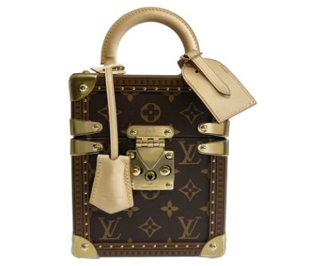 LOUIS VUITTON NEW Camera Box Trunk Bag Seltene und limitierte „Fashion-Show-Tasche“ aus der Herbst/Winter Kollektion 2022 von