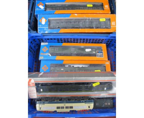 A Lima 'HO' Gauge Unboxed Class 151 Co-Co DB Rail Electric Locomotive, twin pantographs, blue/cream livery R/No. 151.166.6. P