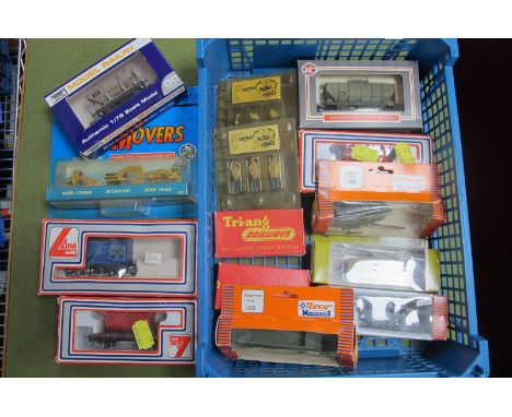 Seven 'OO' Gauge/4mm Boxed items of Rolling Stock, (Lima, Dapol etc), four boxed Roco 'Minitanks' Ref No's 105, 228. 388 and 