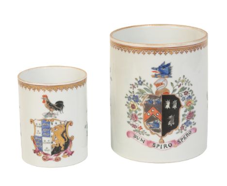 A CHINESE EXPORT ARMORIAL MUG Qianlong, decorated with a gilt scroll border, and the armorial of the Wardall impaled Skinner 