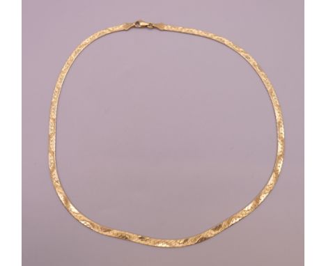 A 14 K gold necklace. 41 cm long. 12.2 grammes.