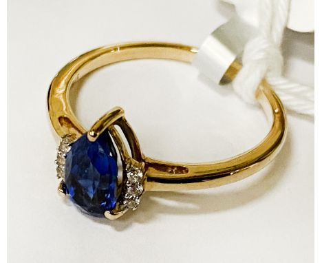 NILAMANI &amp; WHITE ZIRCON 9CT RING SIZE M/N 