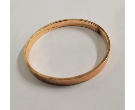 A 9ct rose gold bangle, hallmarked Birmingham, circa 1920, 12g 