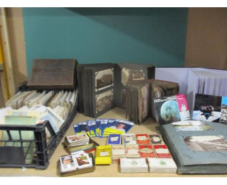 Vintage albums of holiday postcards to include London, Folkestone and Boston together with 1994 Milwaukee Admiral collectors 