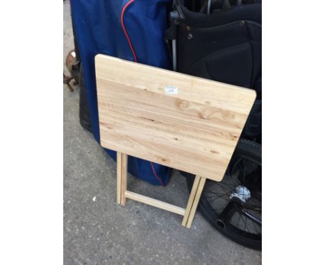 SMALL WOOD TABLE