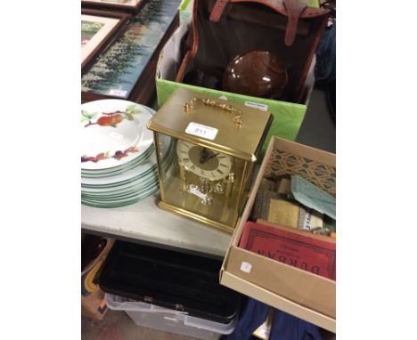 A CLOCK AND WORCESTER EVESHAM VALE PLATES AND BOWLS. T
