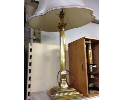 MODERN BRASS LAMP, 82CM INC. SHADE. M5