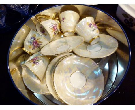 Continental tea service in a 1977 jubilee tin