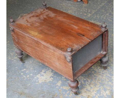 MAHOGANY CASED SPEAKER  