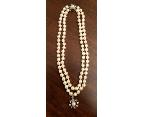 Isle of Bute twin strand simulated pearl necklace, with silver clasp and pendant, boxed