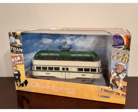 Corgi 'The Original Omnibus Company' model OM43506 Blackpool Balloon Tram, 1980's livery boxed
