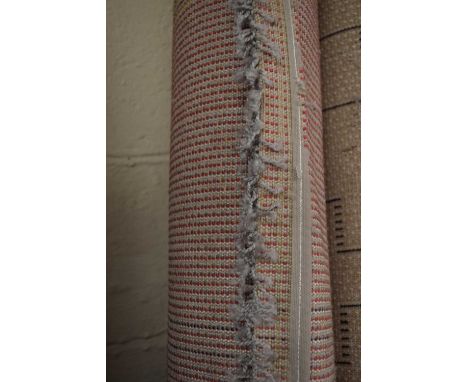Light grey area rug, 200 x 280cm