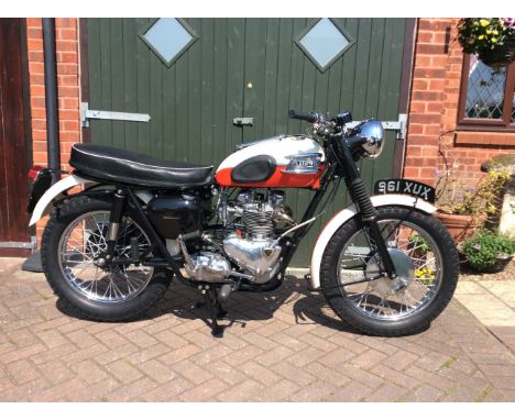 1960 Triumph 649cc TR6 TrophyRegistration no. 961 XUXFrame no. D6492Engine no. TR6 D6492This matching-numbers TR6 Trophy was 