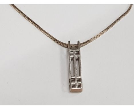 SILVER RENNIE MACKINTOSH PENDANT AND CHAIN 4.9G