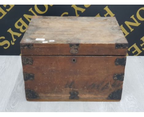VINTAGE PINE TOOL BOX WITH SELECTION OF VINTAGE TOOLS