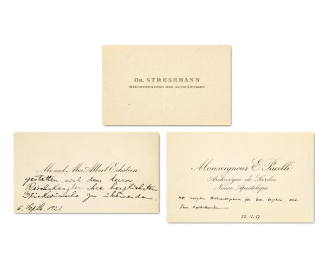 Sammlung von über 550 teils signierten Visitenkarten. Um 1910-1940. Maße von 3 x 6,5 cm bis 7 x 12 cm. Teils signiert oder mi
