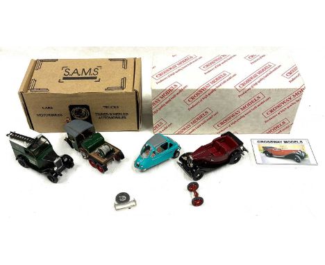 Crossway Models, S.A.M.S &amp; others. Group of 4x white metal vehicles. Comprising Crossway Models Morris 8 - 4 Seater Toure