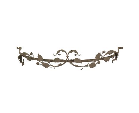 Painted metal bed crown, for hanging curtains/voiles, width 91cm depth 61cm height 18cm