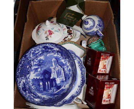 Box of assorted china to include; Royal Albert mugs in original boxes, blue and white 'Abbey' centre bowl, Spode 'Italian' de