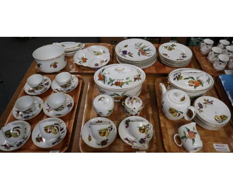 Five trays of Royal Worcester English fine porcelain 'Evesham' design oven to tableware items: lidded tureens, casserole dish