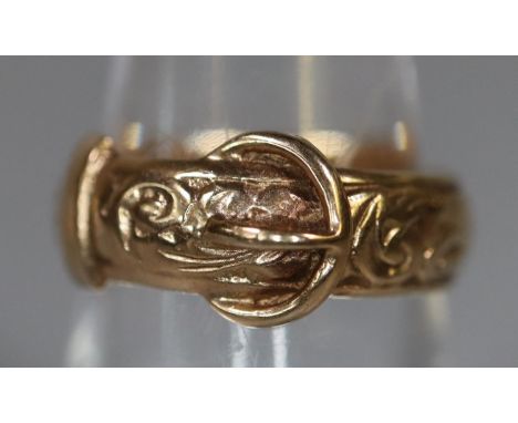 9ct gold buckle ring. 3.6g approx, size N. (B.P. 21% + VAT) A bit worn to the back, otherwise good.  