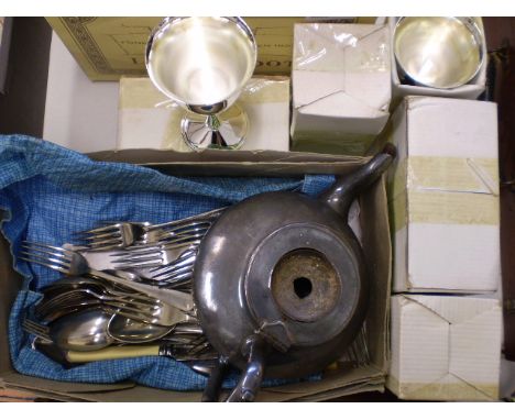 SILVER PLATED WARE TO INCLUDE TEAPOT, GOBLETS, AND QTY OF MOSTLY PLATED CUTLERY 