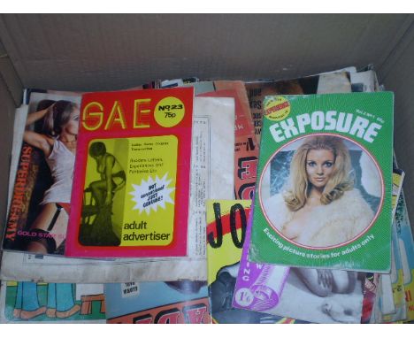 30+ VINTAGE GLAMOUR/ADULT MAGAZINES INC.'PARADE' AND 'MEN ONLY' 