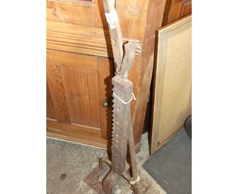 VINTAGE METAL CART JACK