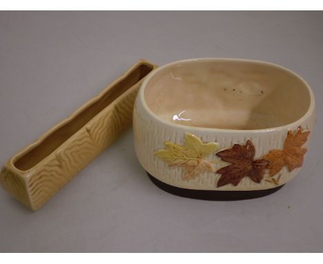 SYLVAC ROUND POT AND TROUGH SHAPED POT 