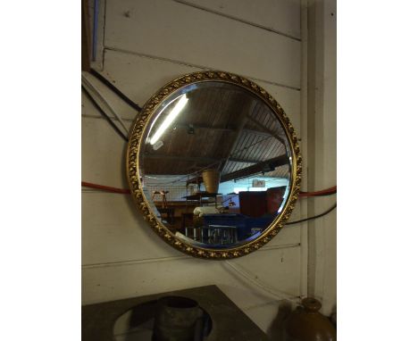 ROUND GILT FRAMED MIRROR 