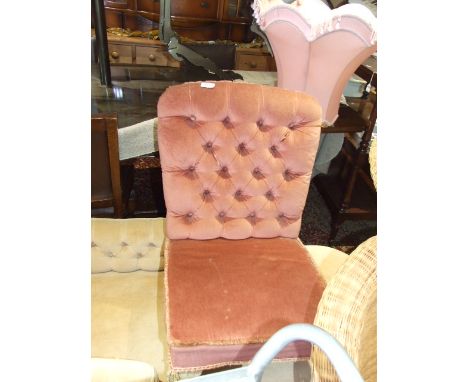 VINTAGE BUTTON BACK NURSING CHAIR 