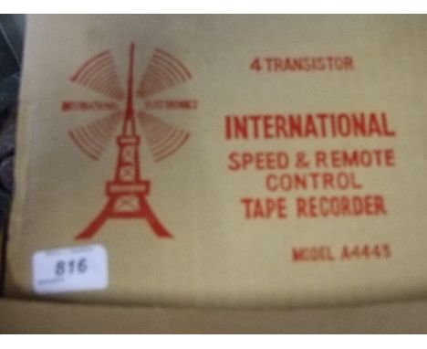 SPEED AND REMOTE CONTROL RETRO TAPE RECORDER
