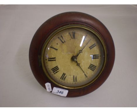 VINTAGE CIRCULAR CLOCK WITH PENDULUM 