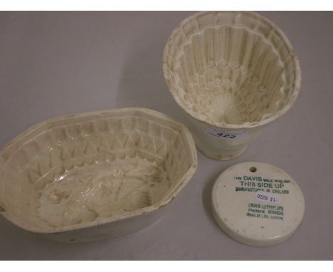 2 VINTAGE JELLY MOULDS AND 1 MILK BOILER 