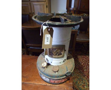 VINTAGE VALLON 65c  paraffin cooker / stoveSOLD AS A COLLECTORS / DISPLAY ITEM